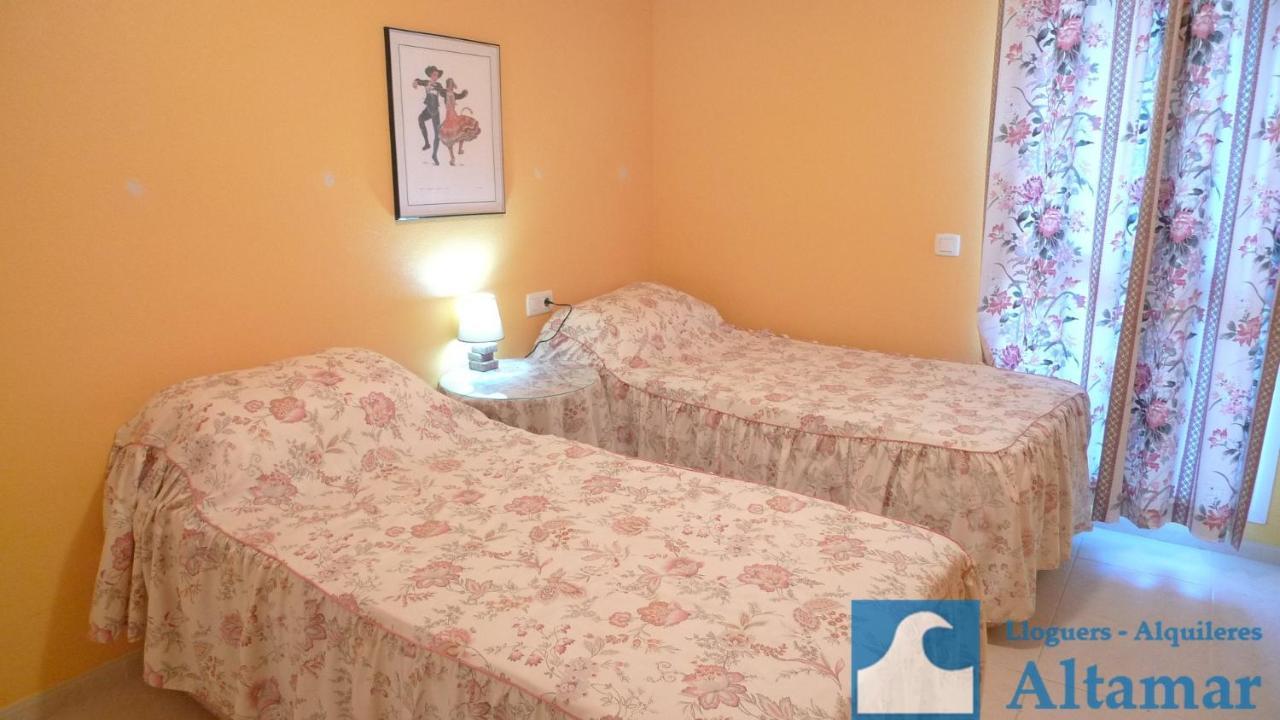 Apartamentos Jardines Del Puerto Altamar Alcoceber Luaran gambar
